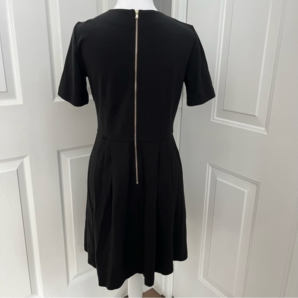 Ann Taylor LOFT Black Casual Dress Size 6P Petite Short Sleeve Knee Length - Picture 2 of 8